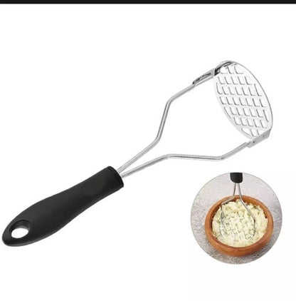 Potato Masher Stainless Steel Manual Kitchen Vegetable Ricer Fruit Banana Egg Crusher Tool – Random Color